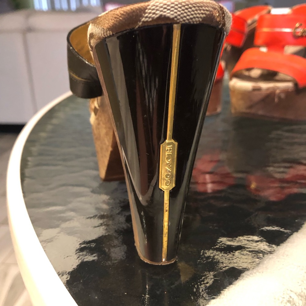 coach slide heel. Size 5.5 they are all leather with non slip bottom. - Picture 5 of 5